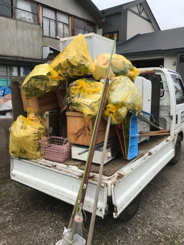 1軒分の家財道具を回収いたしました!ぐっと費用が抑えられご満足いただけました。